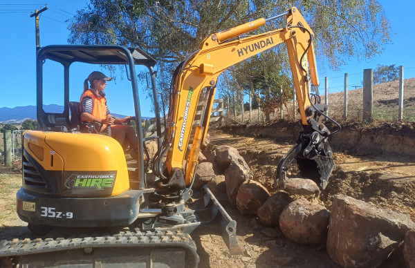 Sarah Moorhouse - Earthworks