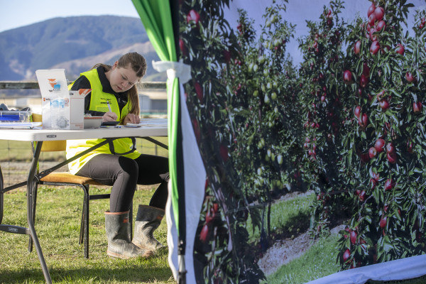 Farrah taking part in the challenges. Photo credit: Tim Cuff, Horticulture NZ Farrah taking part in the challenges. Photo credit: Tim Cuff, Horticulture NZ